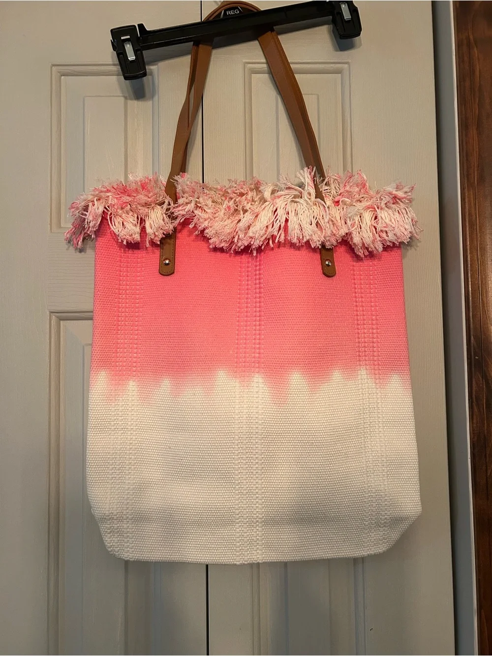 Tote Bag. Lucky7 Brand Pink & White 'Miami' Ombre Tote Bag with Fringe